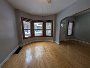 5807-5807 Franklin Blvd in Cleveland, OH - Building Photo - Building Photo