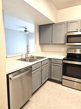 6019 Portsdale Pl, Unit 101 in Riverview, FL - Building Photo - Building Photo