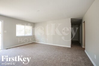 5779 N Alton Ave in Indianapolis, IN - Building Photo - Building Photo