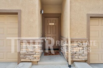 6550 Hearthstone Cir in Rocklin, CA - Building Photo - Building Photo