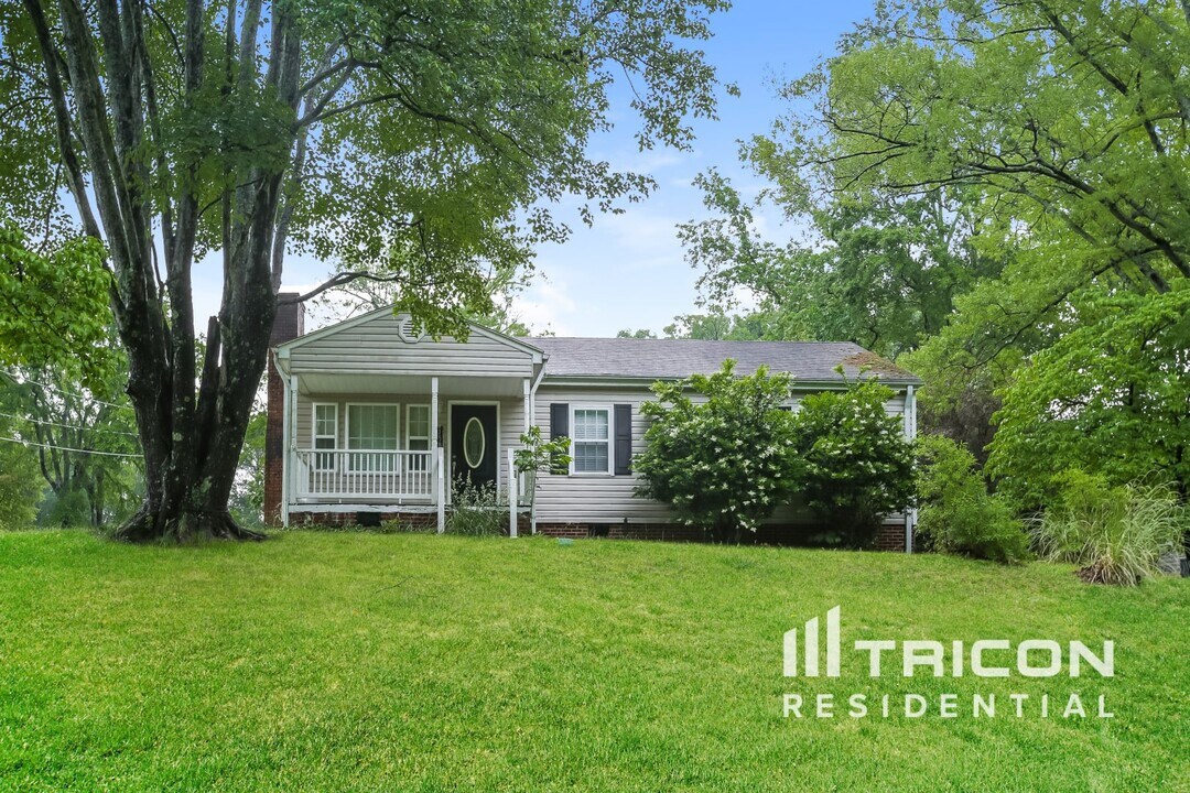158 Shamrock St NE in Concord, NC - Building Photo