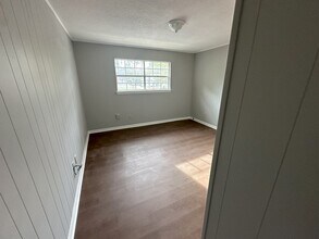 3221 Westbrook Dr, Unit Apart C in Birmingham, AL - Foto de edificio - Building Photo