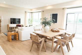 460 Asher Cres in London, ON - Building Photo - Building Photo