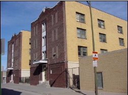 Madison Apartments in Omaha, NE - Building Photo - Building Photo