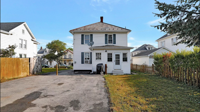 157 E Franklin St in Greencastle, PA - Building Photo - Building Photo