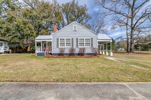 167 Potter Dr in Mobile, AL - Building Photo