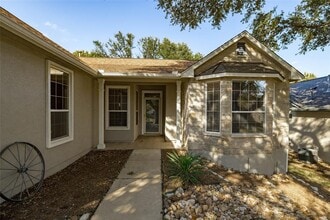 102 Purple Sage Dr in Georgetown, TX - Building Photo - Building Photo