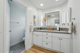 14861 Mulberry Dr in Whittier, CA - Building Photo - Building Photo