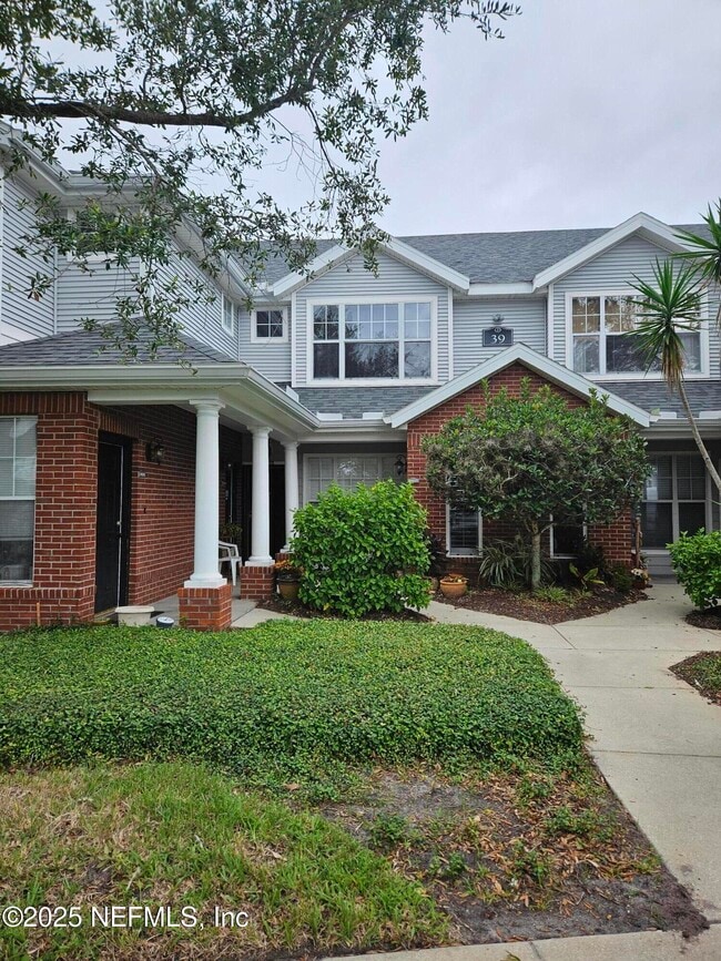 property at 39207 Harbour Vista Cir