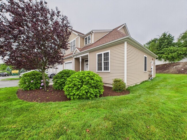 70 Endicott St in Norwood, MA - Building Photo - Building Photo