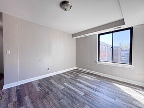 4630 Hillside Rd SE in Washington, DC - Building Photo - Building Photo