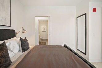 357 N Union Ave in Chicago, IL - Building Photo - Building Photo