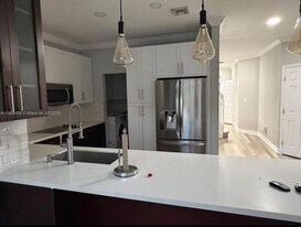 965 SW 153rd Path in Miami, FL - Building Photo