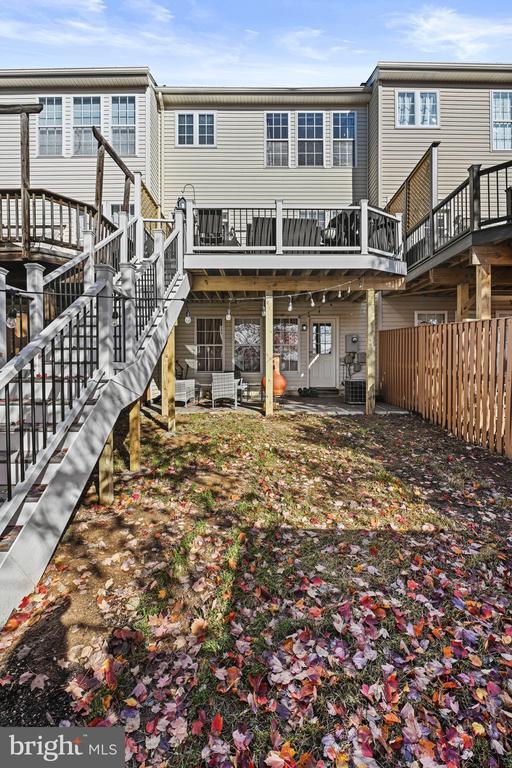41881 Precious Square in Aldie, VA - Foto de edificio - Building Photo