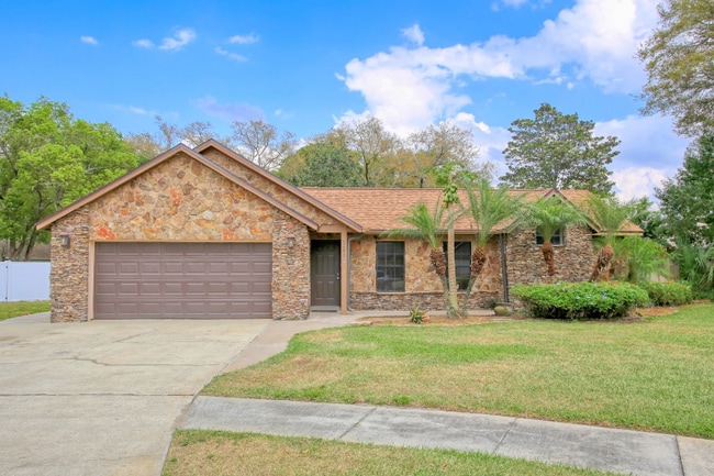 2453 Sweetaire Ct in Apopka, FL - Foto de edificio - Building Photo