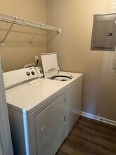 424 Ivy Glen Dr in Winston-Salem, NC - Building Photo - Building Photo