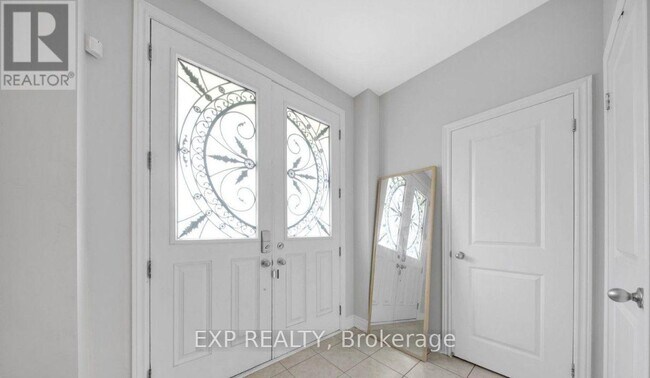 12 Goodsway Trail in Brampton, ON - Building Photo - Building Photo