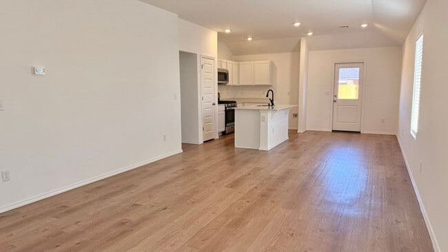 9313 NW 128th St in Yukon, OK - Building Photo - Building Photo