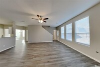 12303 Carriage Oak Cir in Humble, TX - Foto de edificio - Building Photo