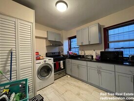 871 Harrison Ave, Unit 3 in Boston, MA - Building Photo