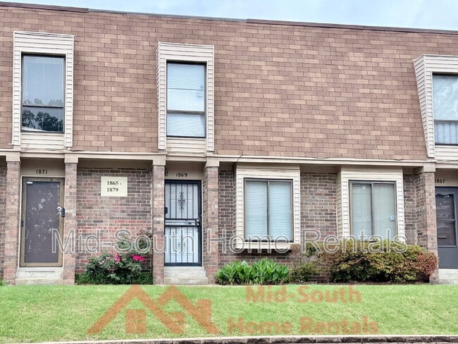 property at 1869 Poplar Woods Cir E