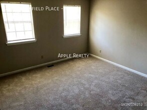 207 Bridgefield Pl in Durham, NC - Building Photo - Building Photo