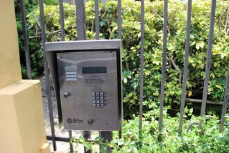 1834 Brickell Ave in Miami, FL - Building Photo - Building Photo