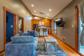 39 Great Aspen Way in Black Mountain, NC - Building Photo - Building Photo