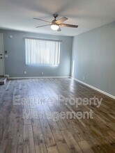 5410 Driftwood St in Oxnard, CA - Building Photo - Building Photo