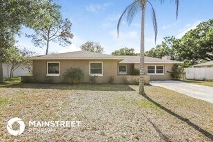 707 Laurel Way in Casselberry, FL - Building Photo