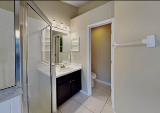 13422 Fladgate Mark Drive in Riverview, FL - Building Photo - Building Photo