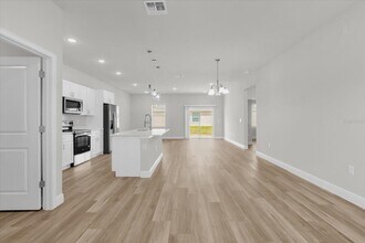 3935 SW 151st Pl in Ocala, FL - Building Photo - Building Photo