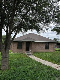 1024 Matamoros St in Mission, TX - Foto de edificio - Building Photo