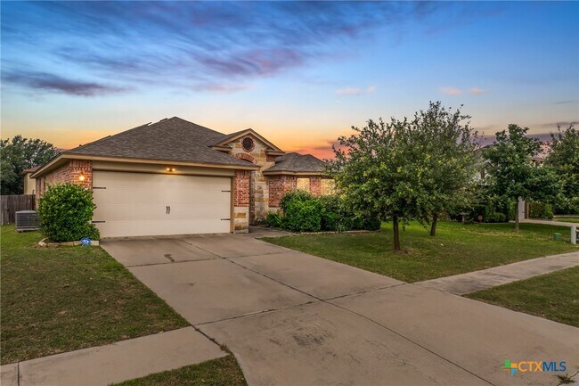 6711 Bayberry Dr