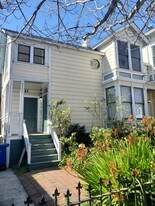201 Maple St, Unit 2bdrm in Santa Cruz, CA - Building Photo