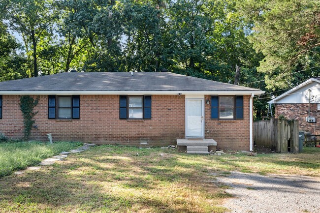 4432-4434 Central Valley Dr in Nashville, TN - Building Photo - Building Photo