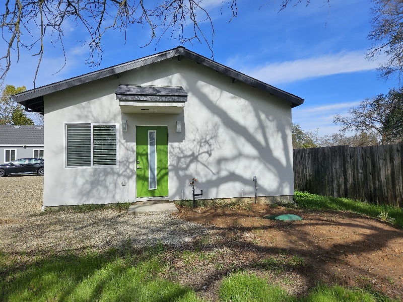 7820 Old Auburn Rd in Citrus Heights, CA - Building Photo