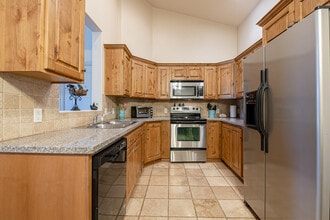 358 S 550 W, Unit D-10 in Springville, UT - Building Photo - Building Photo