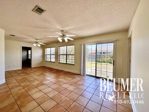 3308 Pitcher Plant Cir in Pensacola, FL - Building Photo - Building Photo