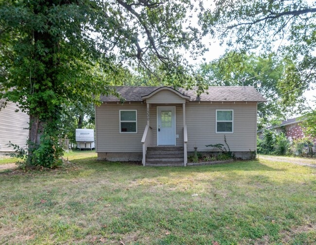 1330 N Clifton Ave in Springfield, MO - Building Photo - Building Photo
