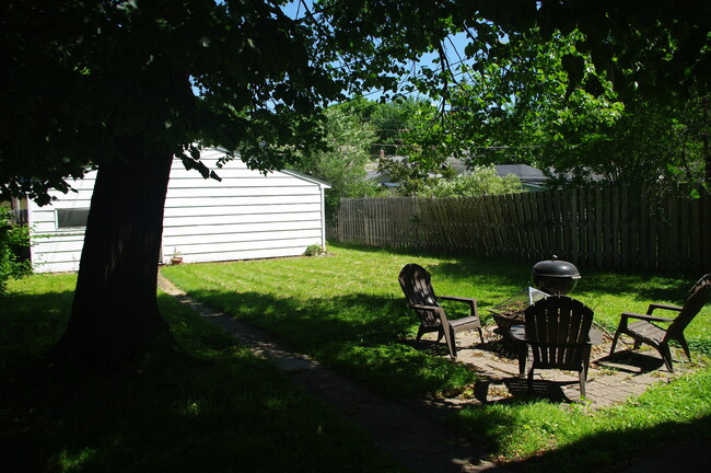 1677 Sherburne Ave in St. Paul, MN - Building Photo - Building Photo