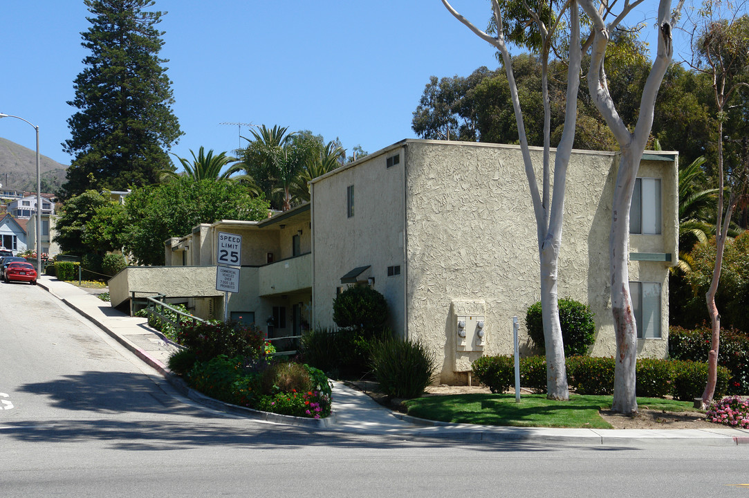 10-94 Aliso Ln in Ventura, CA - Building Photo