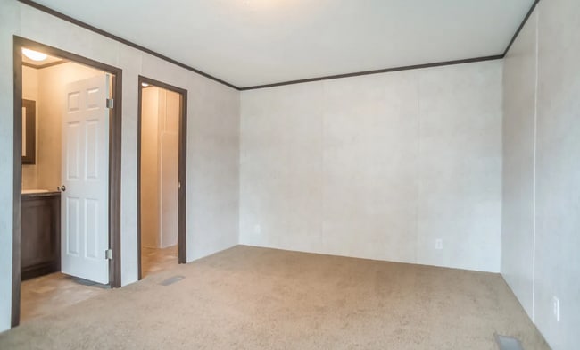 189 Frontenac St in Howell, MI - Foto de edificio - Building Photo