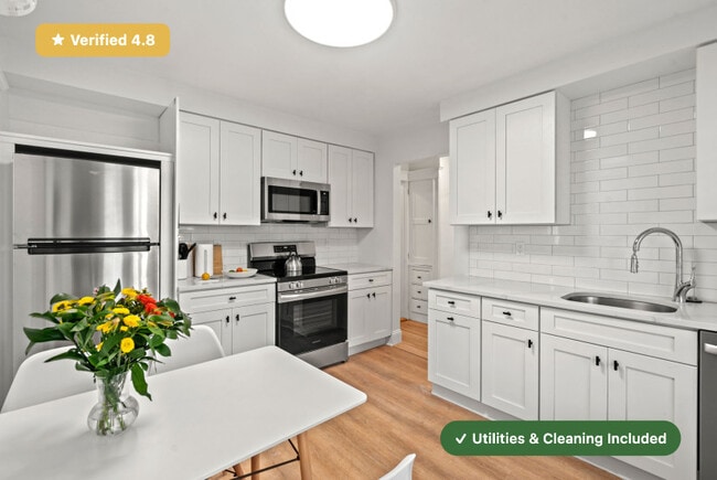 New RoostUp Furnished Private Bedroom with Private Bath near Savin Hill, Dorchester!