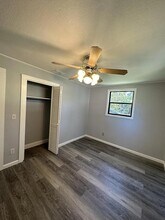 5368 Marybudd Ave in Jacksonville, FL - Foto de edificio - Building Photo