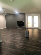 100 Medina Dr in Texarkana, TX - Building Photo - Building Photo