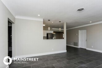 8464 Hollyhock Ave in Seminole, FL - Building Photo - Building Photo