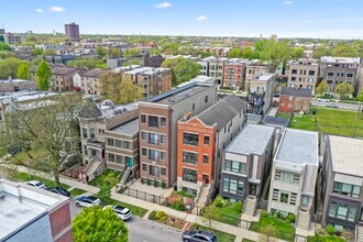 4820 S Champlain Ave in Chicago, IL - Building Photo - Building Photo