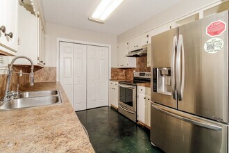 204 Corkwood Dr in Jacksonville, AR - Building Photo - Building Photo