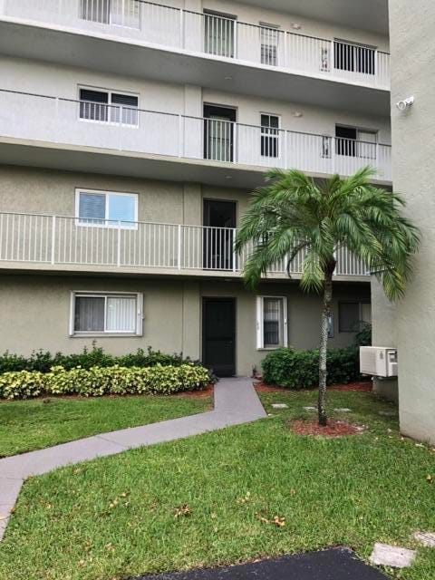 property at 2236 N Cypress Bend Dr